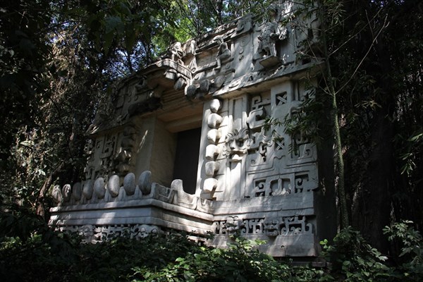 099- Храм майя